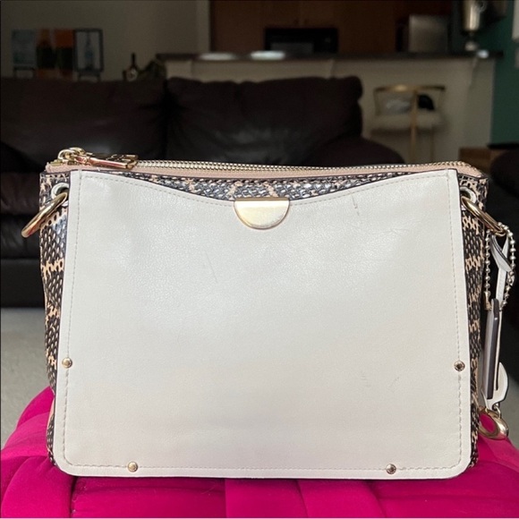 Coach Dreamer Shoulder Bag-GUC - Picture 2 of 15